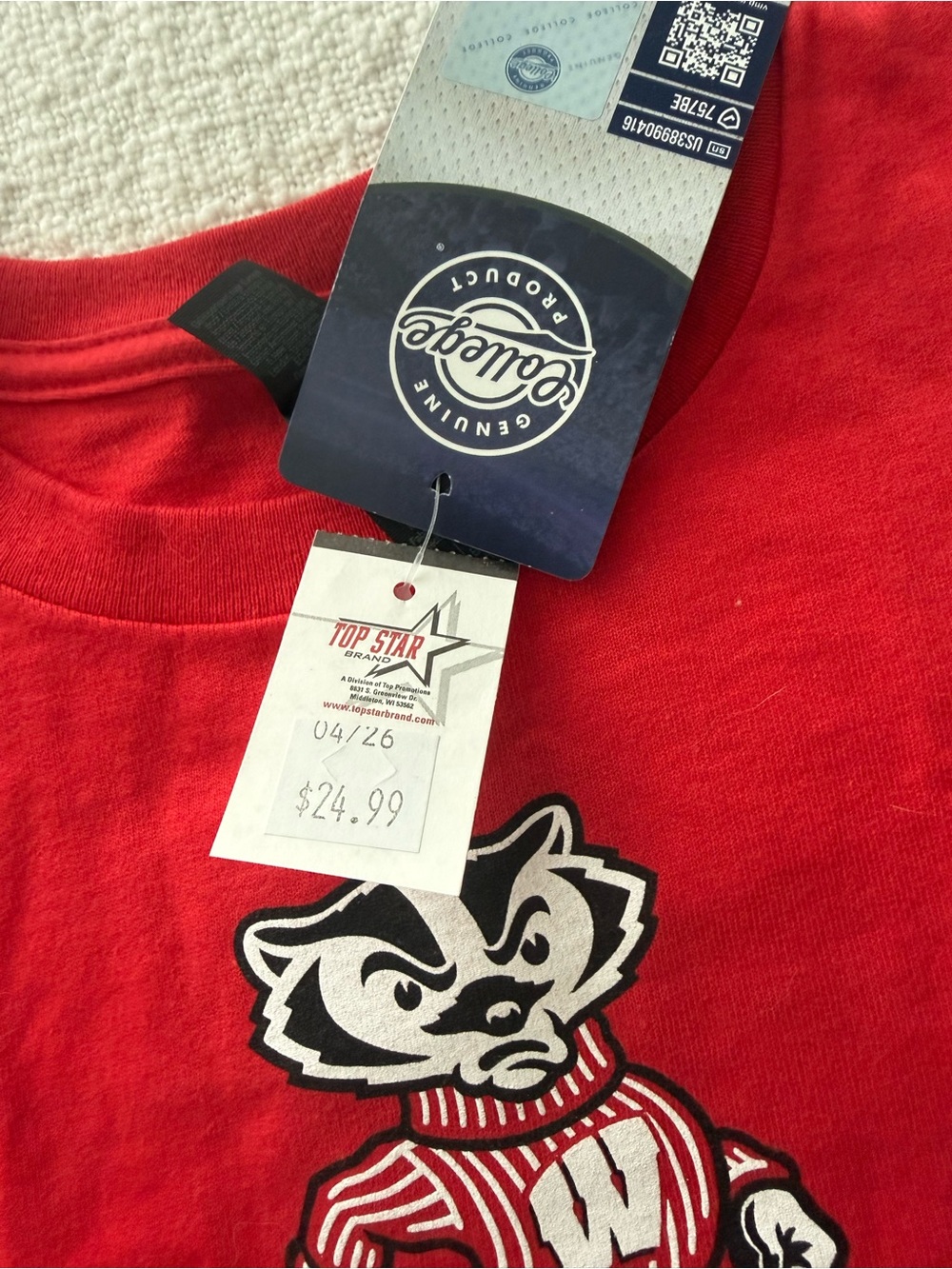 Wisconsin Badgers Red Kids T-Shirt - Picture 2 of 3